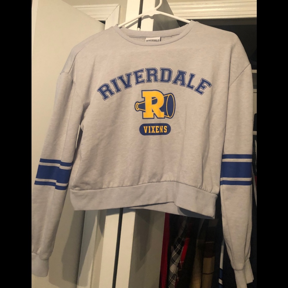 cropped sweater